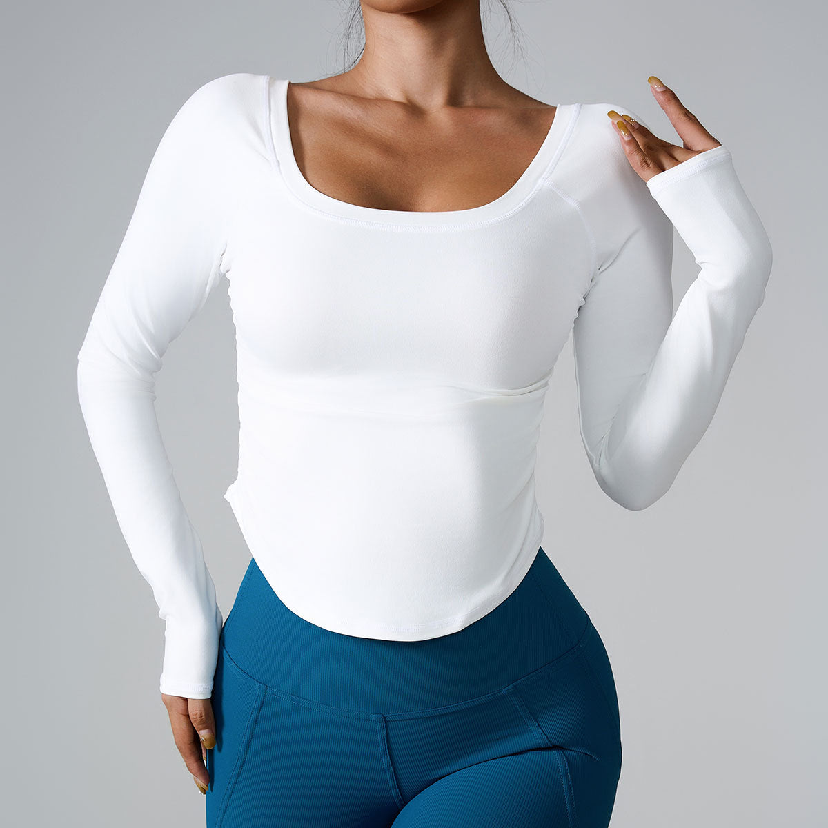 Sports Long Sleeve Yoga Shirt for Activewear - Ideal for Performance and Comfort
