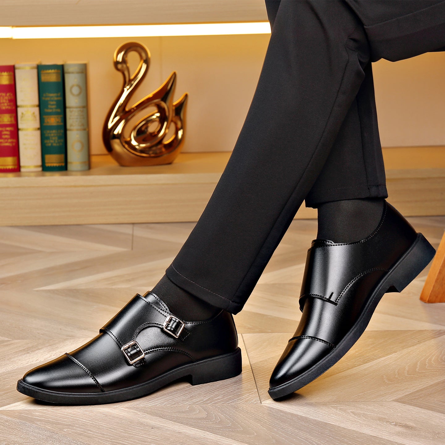 Soft Bottom Men's Leather Slip-on Shoes for All-day Comfort