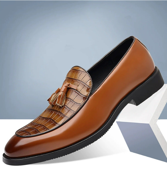 Mens Pointed-Toe Leather Slip-On Shoes for Business-Casual Style
