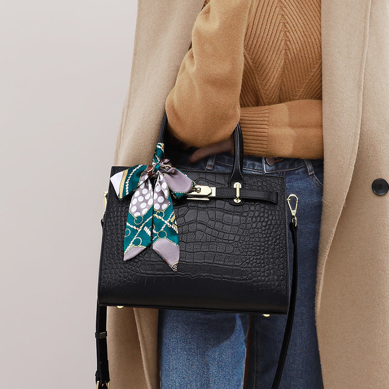 Sac à main en cuir à poches tridimensionnelles