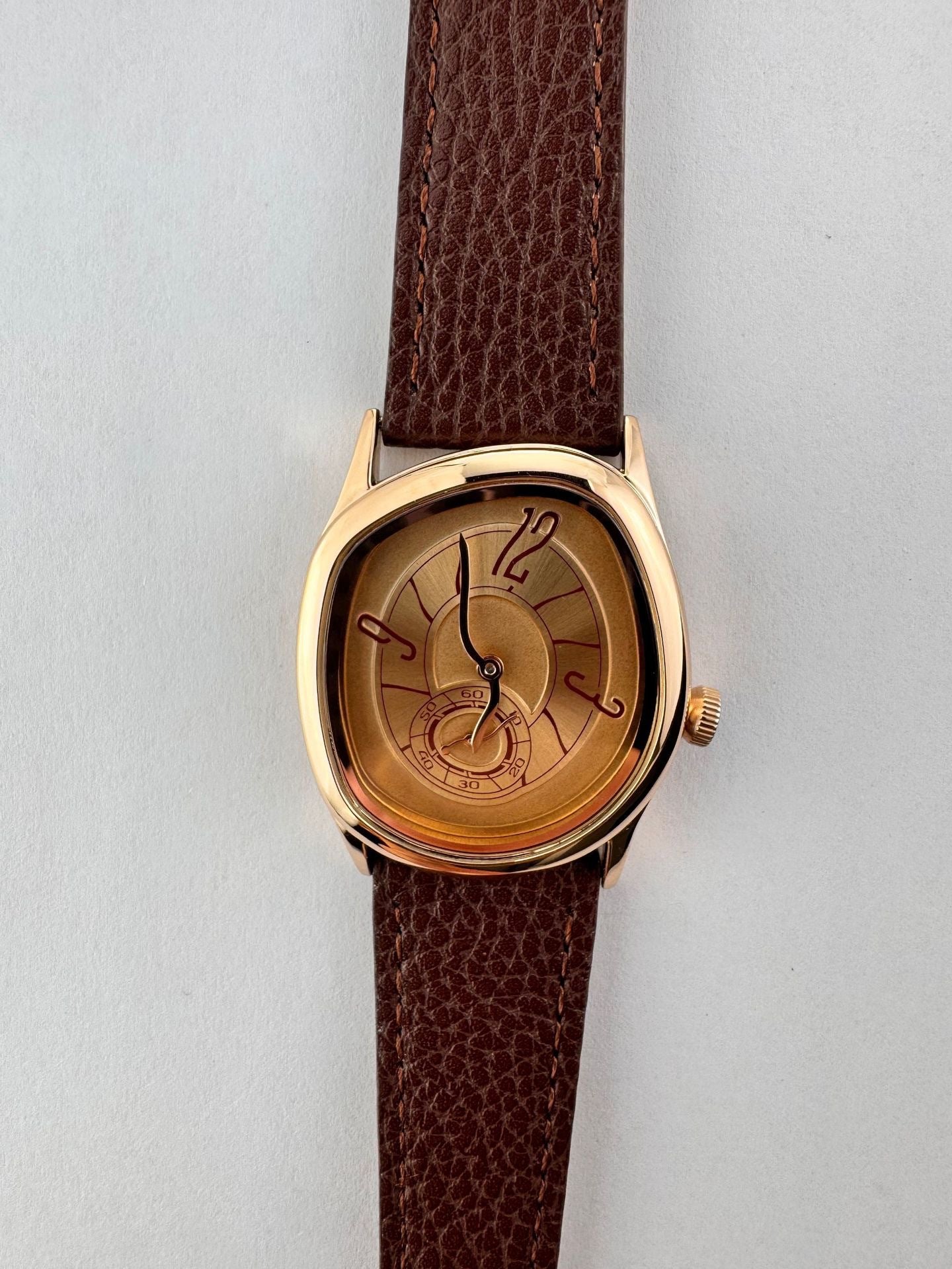 Irregular Twisted Watch Men's Quartz Watch - Neon North Clothing