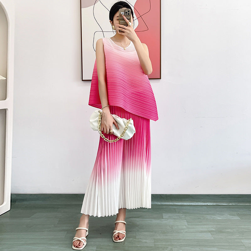2 Pieces Gradient Pullover and Pleated Skirt Outfit - Chic & Stretchy Fashion Set - Neon North Clothing