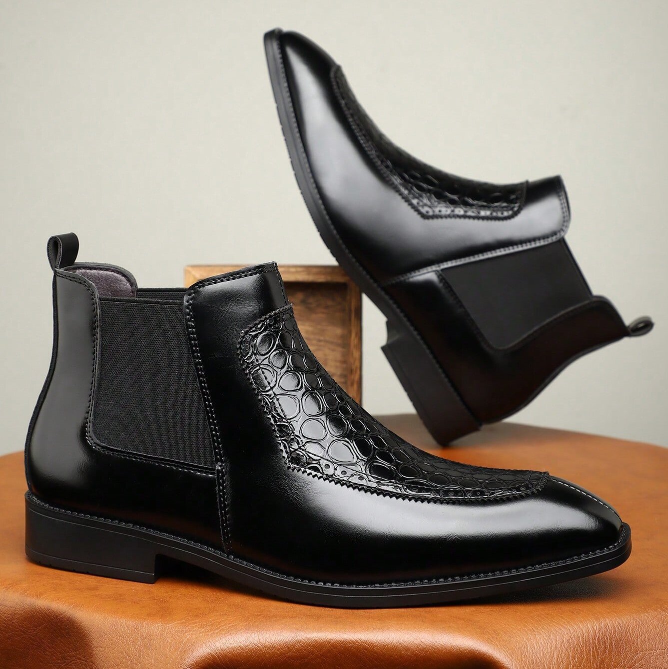 Business Casual Men's Boots - Mid-top Retro Pointed Versatile Martin Boots