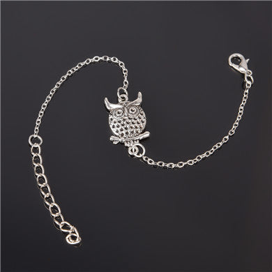 Simple Style Silver Plated Charm Bracelet - Neon North Clothing