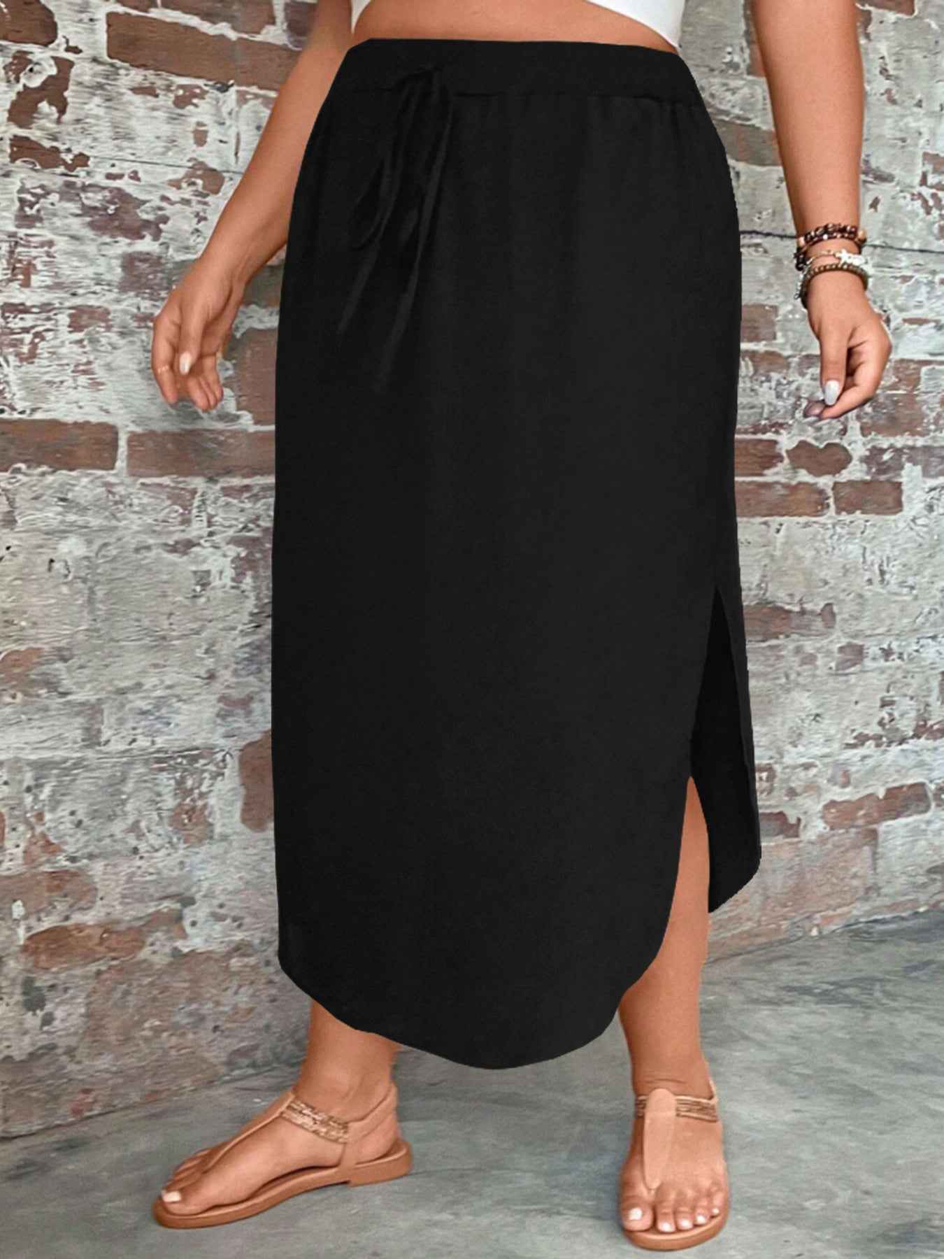 Plus-size Tie-front Split Skirt in Solid Color for Women