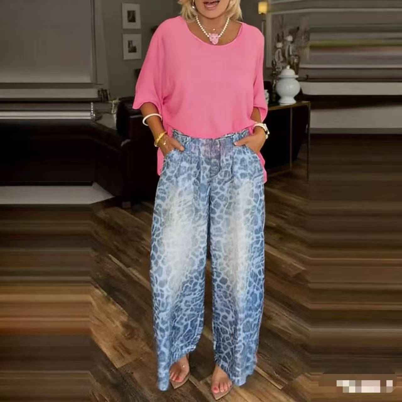 Womens Two-Piece Set: Fashionable Loose Top and Wide-Leg Pants