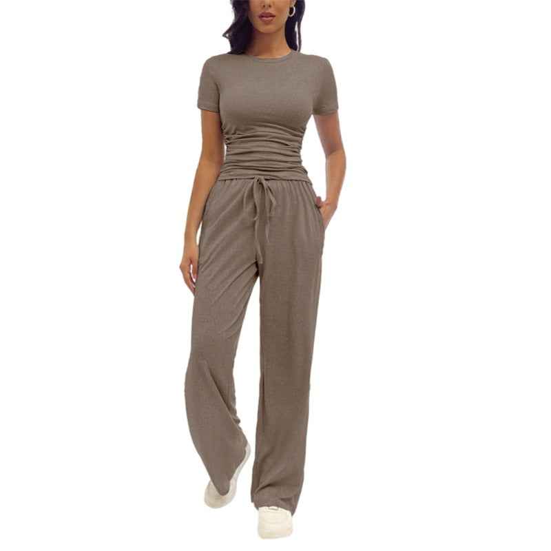 Women's Casual Pleated Set - Fashionable Short-Sleeve Ensemble for Everyday Wear
