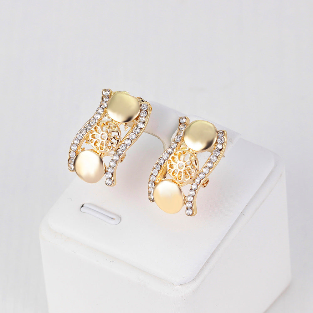 Women's Gold Jewelry Set with Necklace, Earrings, Bracelet, and Ring