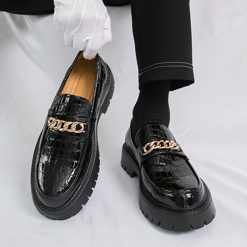 Chaussures pour hommes en cuir à semelle épaisse à motif crocodile 