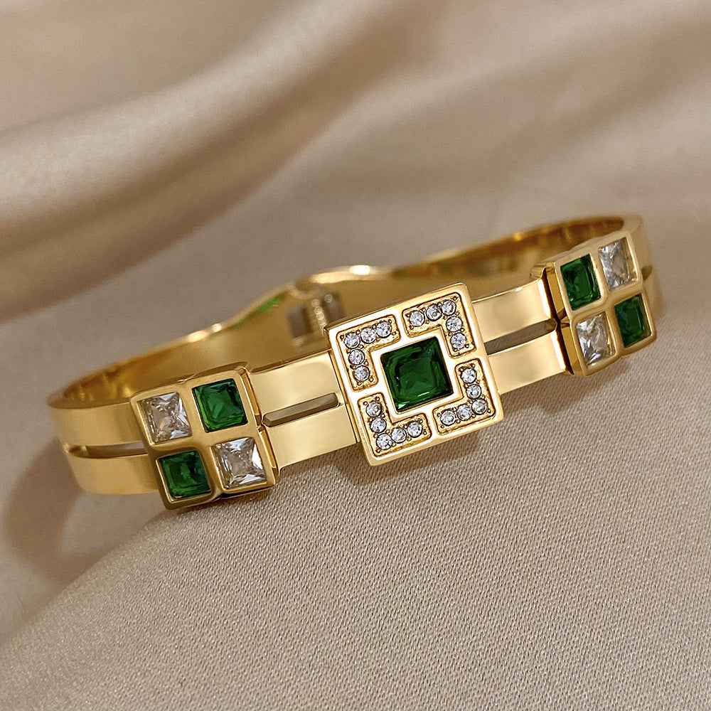 Niche Designer Fashion Jewelry For Women