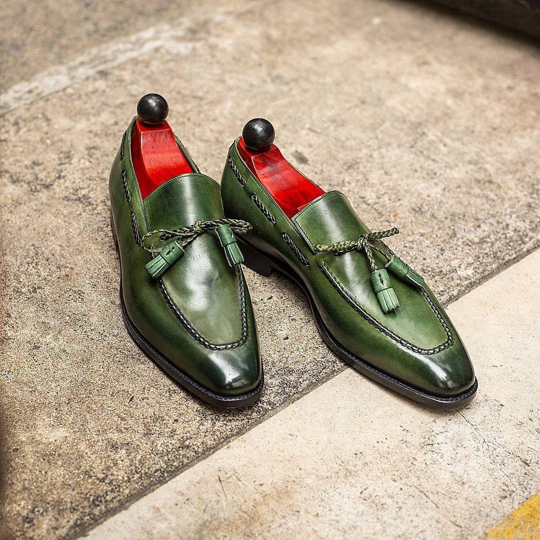 British-style Green Tassel Shoes for Men - Round-toe PU Design