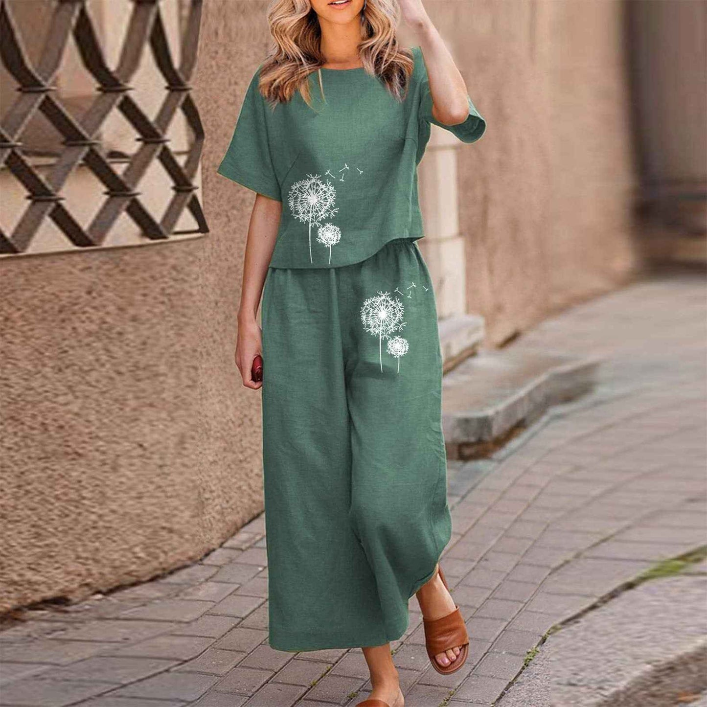 New Solid-color Short-sleeve Set With Heat-transfer Print, Two-piece Set