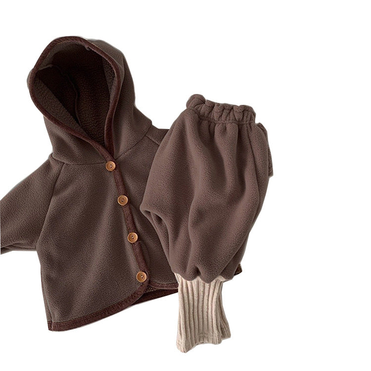 Conjunto de bebé con forro de piel sintética: sudadera con capucha y pantalón (2 piezas)