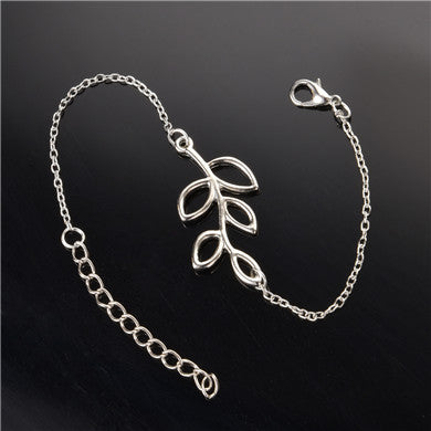 Simple Style Silver Plated Charm Bracelet - Neon North Clothing