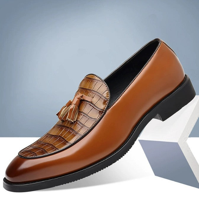 Mens Pointed-Toe Leather Slip-On Shoes for Business-Casual Style