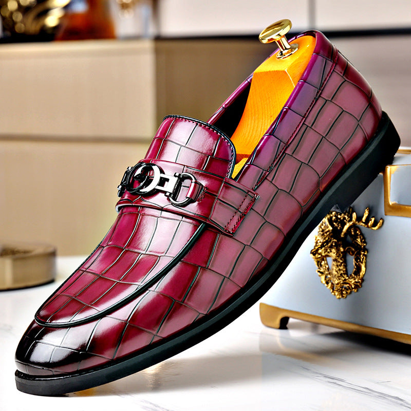 Embossed Horsebit Buckle Shoes in Various Color Options for Business Casual Style