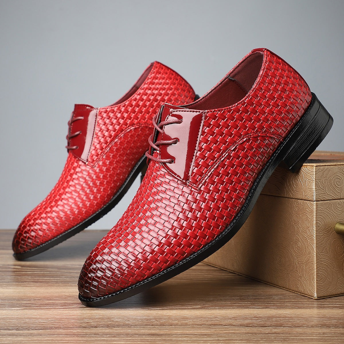Mens Pointed-toe Leather Shoes - Stylish Formal Lace-up Design