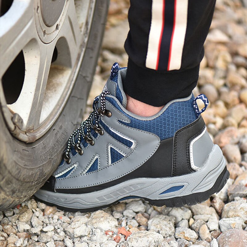 Anti-Slip Safety Shoes for Ultimate Protection: Anti-Smash and Anti-Stab Non-Slip Design
