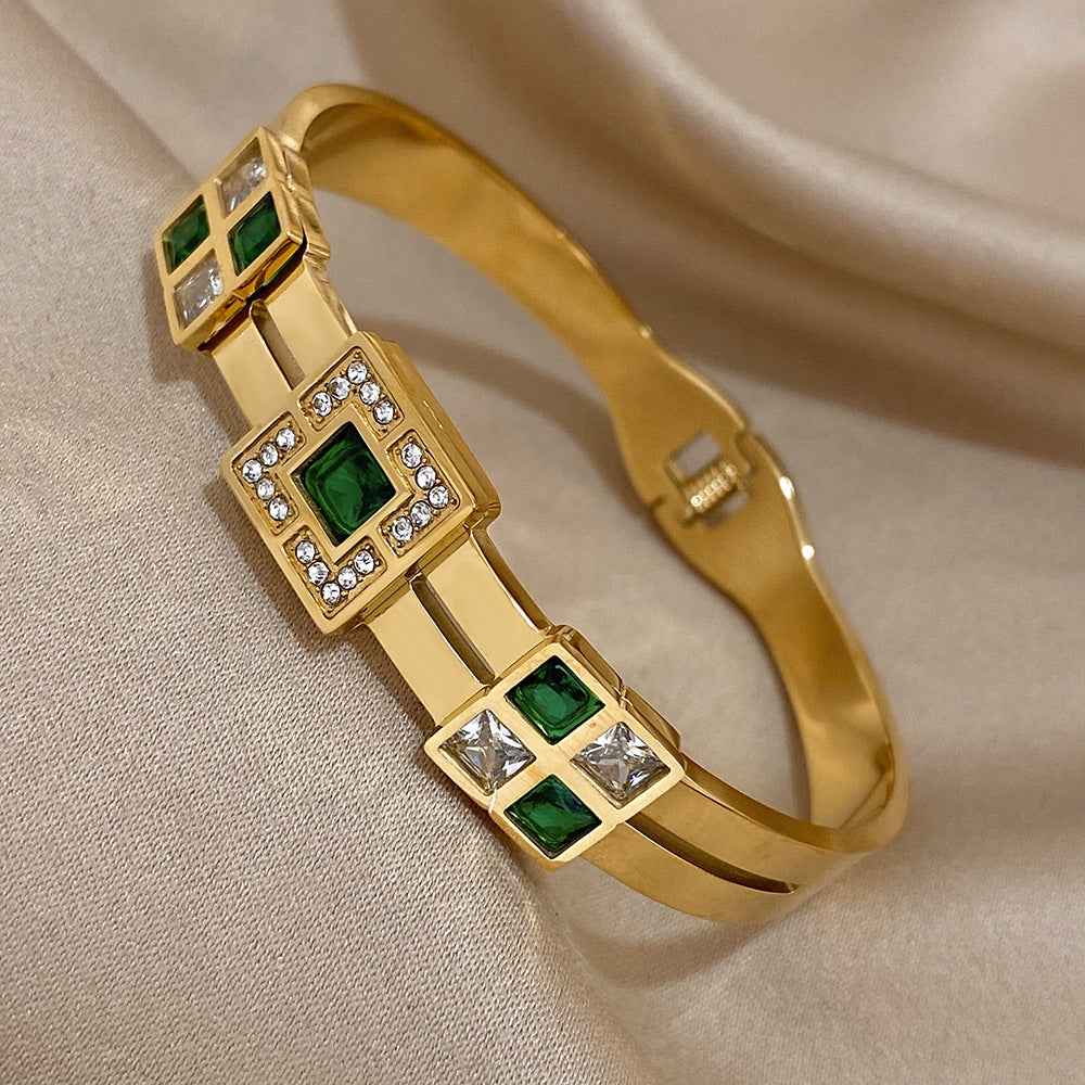 Niche Designer Fashion Jewelry For Women
