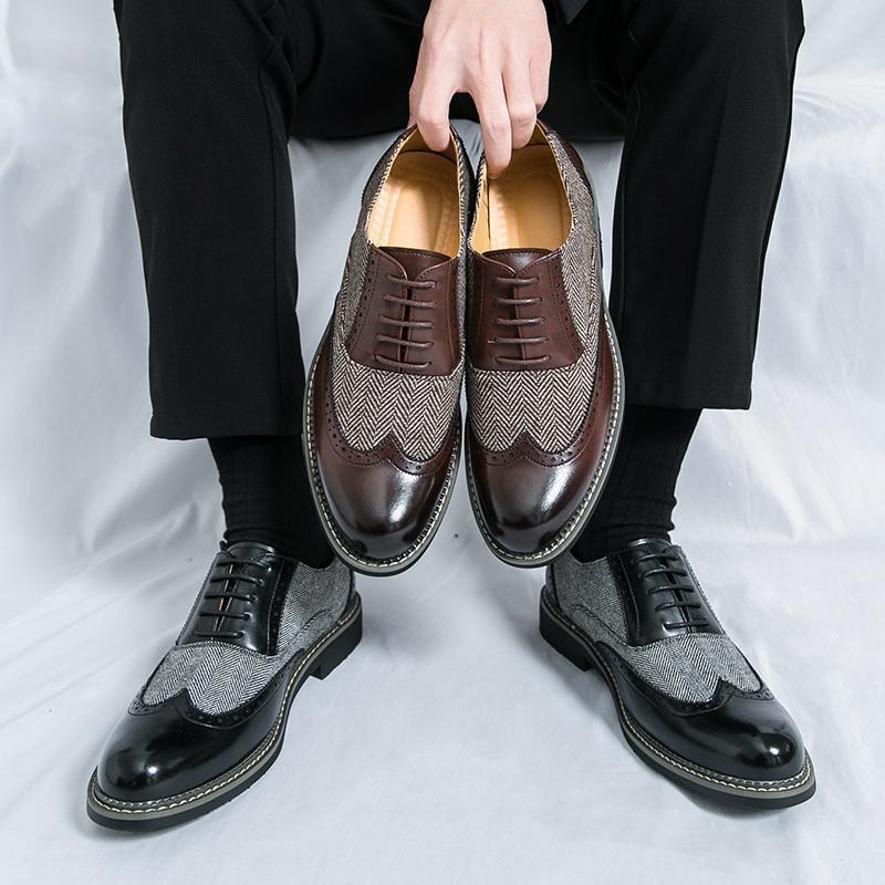 Brogue Men's Leather Shoes - Casual Formal Wear with Plaid Design