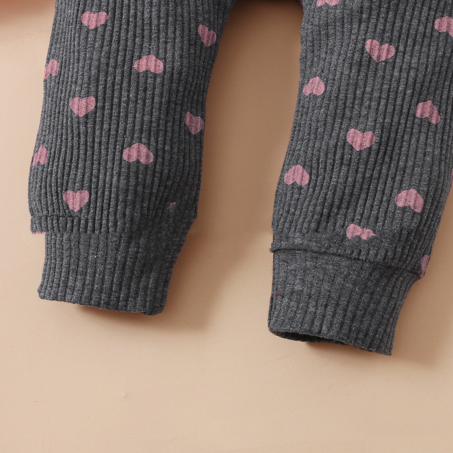 Girls Stripe Top and Heart Leggings Set for Trendy Style