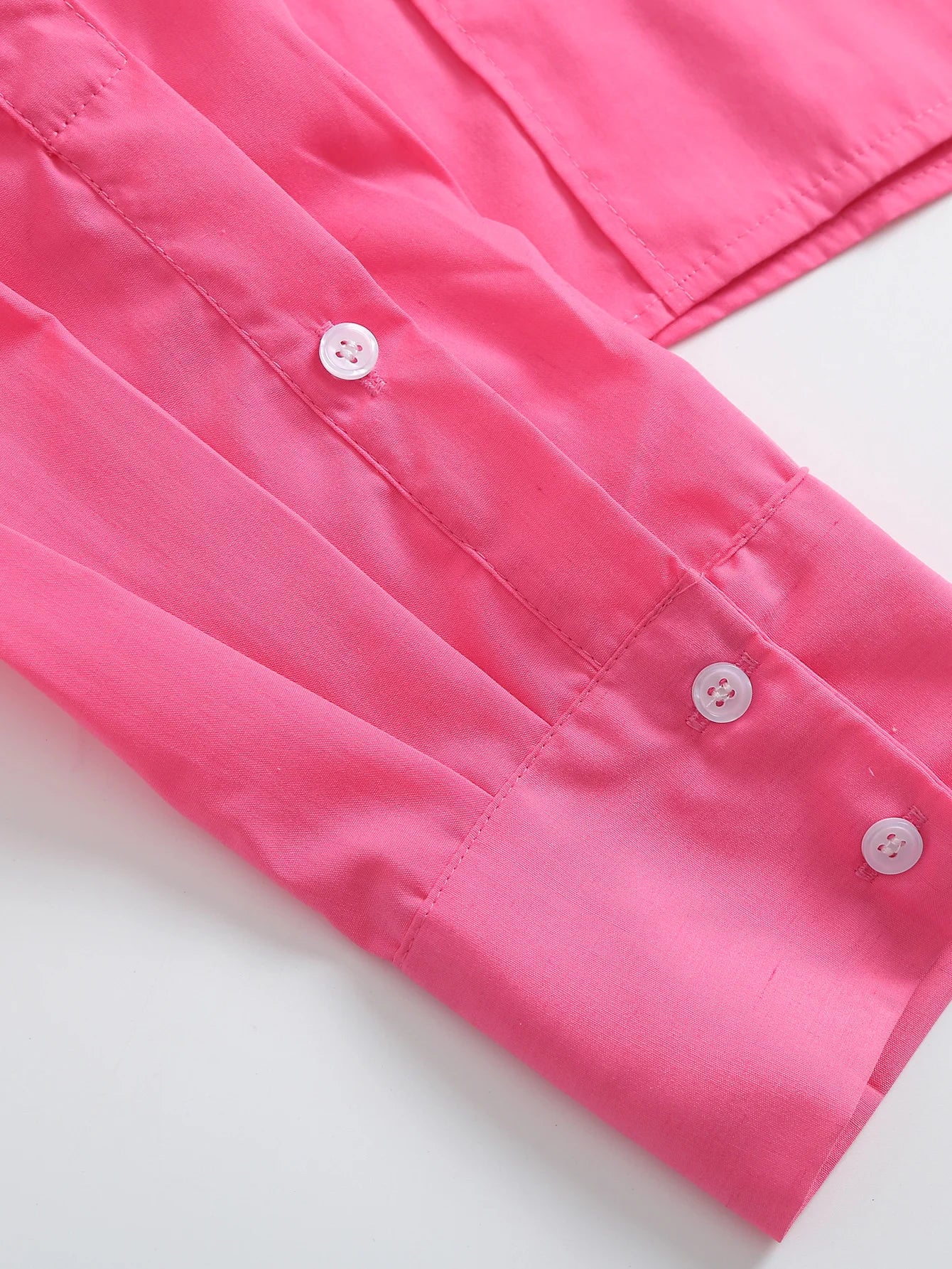 Vintage Cropped Poplin Shirt Blouse with Long Sleeves and Pockets - Neon North Clothing