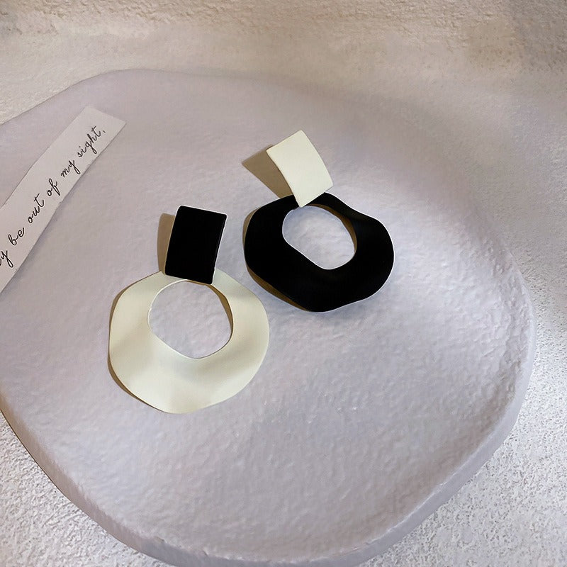 Geometric Irregular Circle Earrings - Neon North Clothing