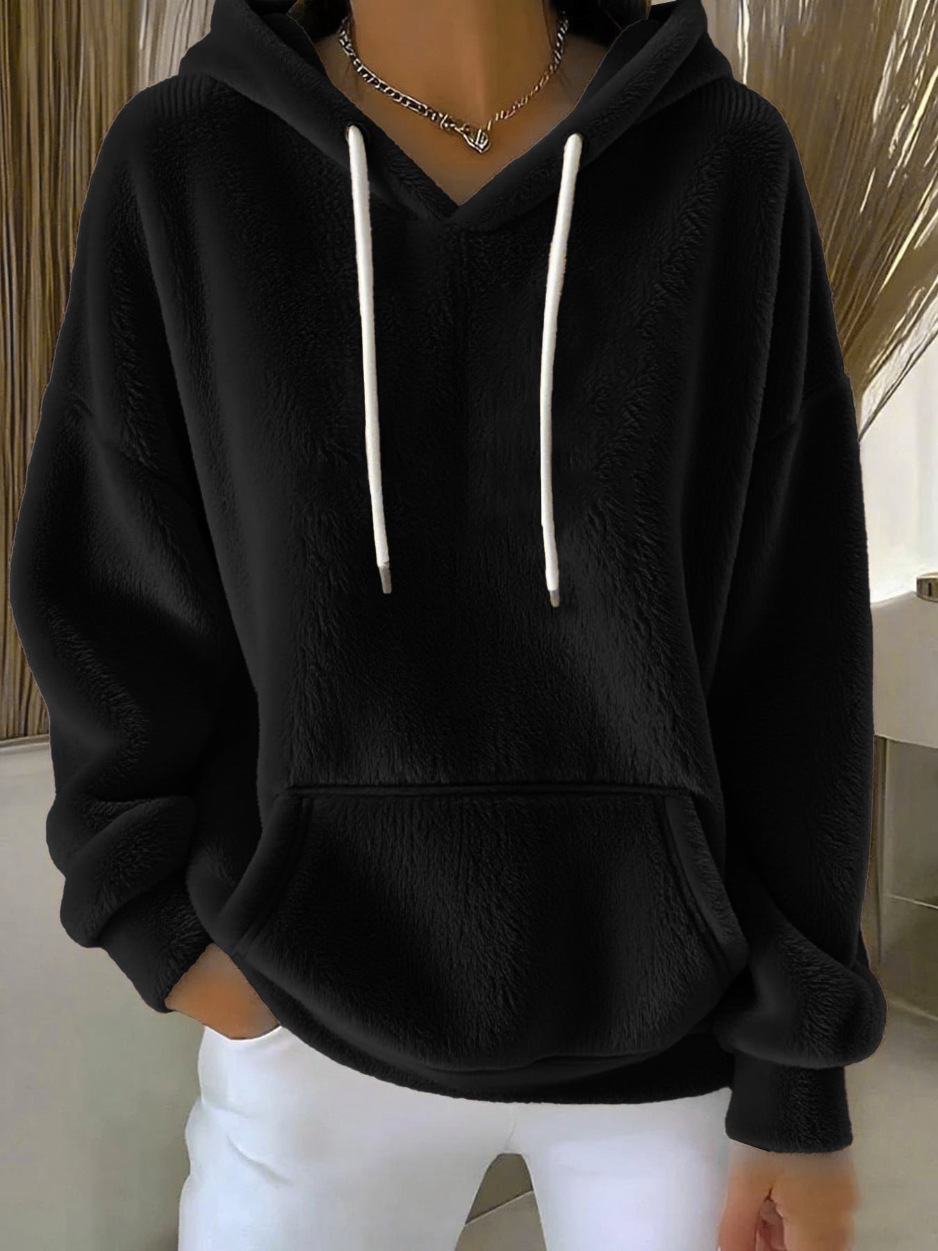 Women's Fleece Lined Hoodie for All-Day Comfort and Versatile Style