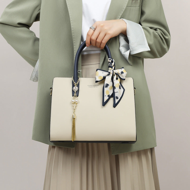 Premium Leather Crossbody Bag with Elegant Design for Stylish Convenience