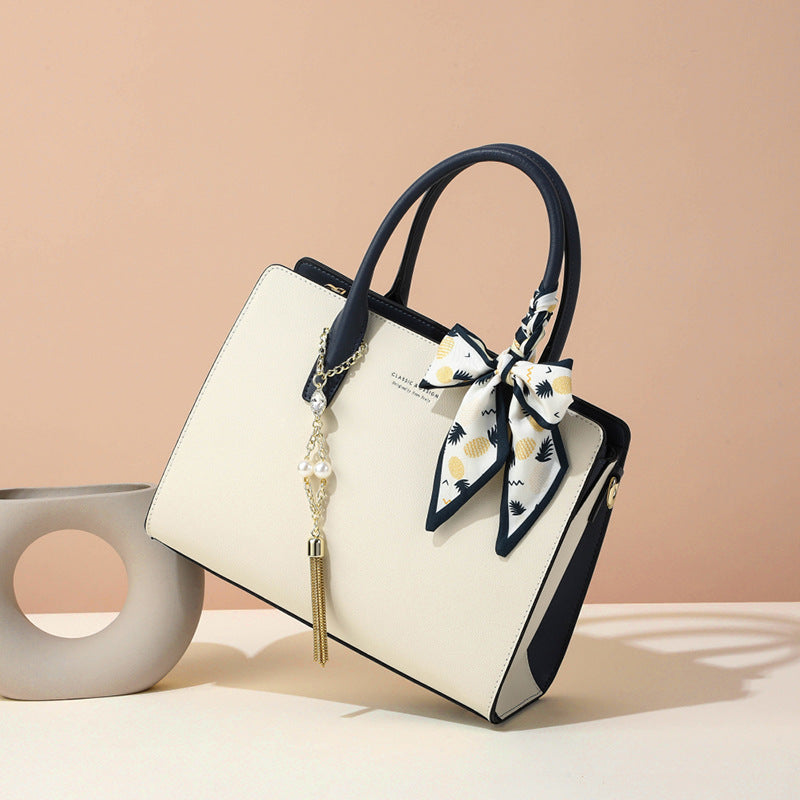 Premium Leather Crossbody Bag with Elegant Design for Stylish Convenience