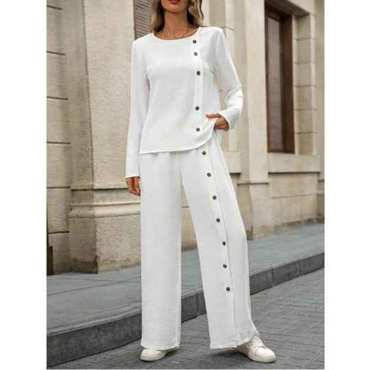 Two-piece Women's Outfit: Short-sleeve Button-up Top & Loose-fit Style