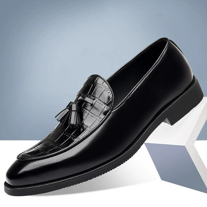 Mens Pointed-Toe Leather Slip-On Shoes for Business-Casual Style