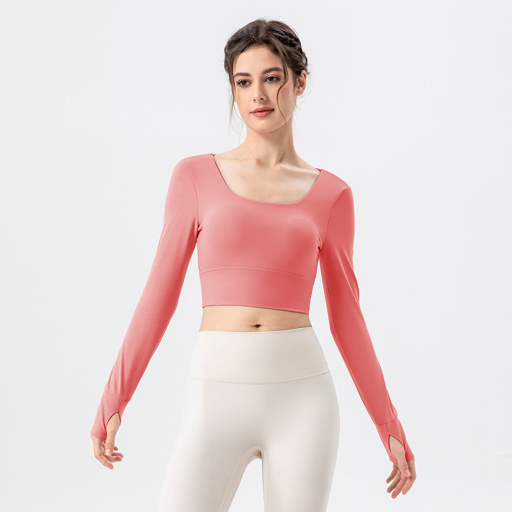 Haut de sport pour la gym et le yoga, idéal pour la course et l'exercice.