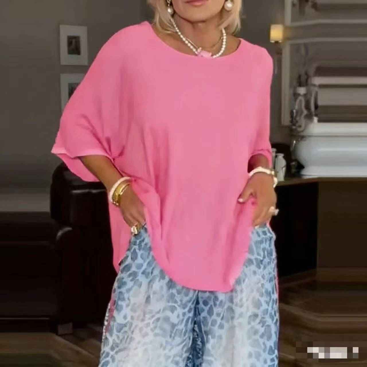 Womens Two-Piece Set: Fashionable Loose Top and Wide-Leg Pants