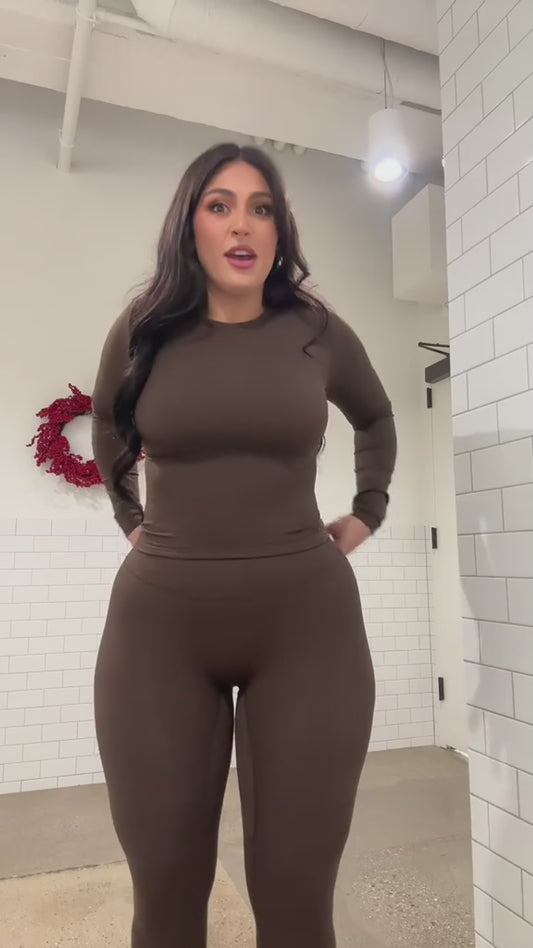 Tight-fitting Brushed Quick-drying Yoga Suit for Optimal Performance